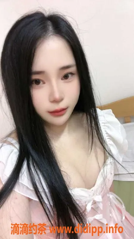 广州楼凤-广州海珠甜甜，23岁34C时尚美妞