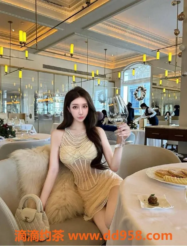 青岛楼凤-青岛市北区兼职洗吹座服务，丝袜情趣任选