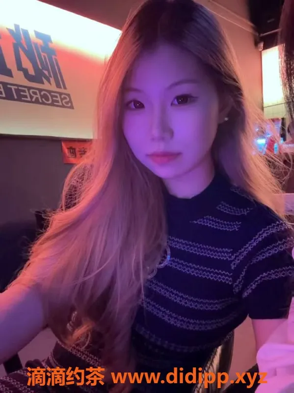 中山楼凤资源信息,石岐18岁苏洛，胸围34C，超值600p体验