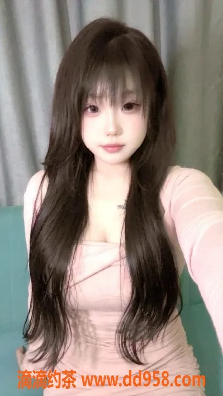 常州楼凤资源信息,武进果果，162cm大胸嫩妹，陪浴服务等你来体验