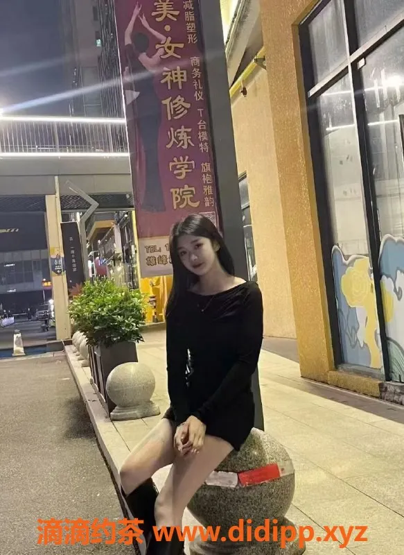 中山楼凤资源信息,江门江海区域快餐服务，三位美女等你来体验