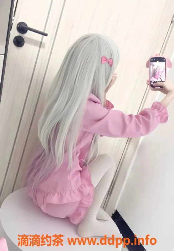 无锡楼凤-梁溪区高颜值小喵酱，丝袜制服服务