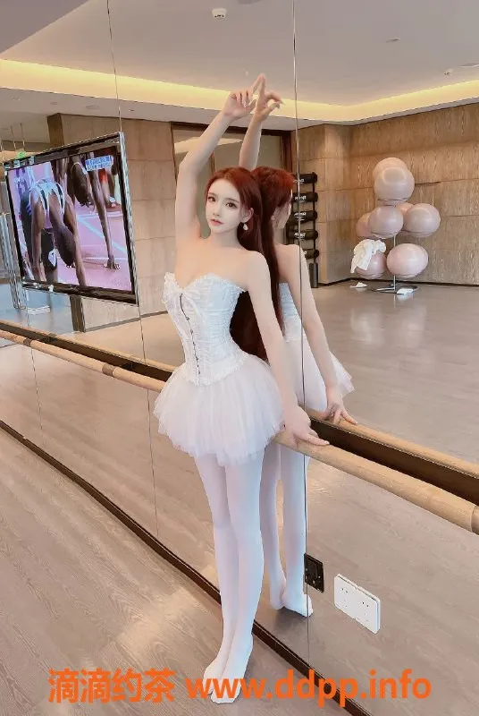 宁波楼凤-宁波芭蕾小舞蹈家秦甜甜，168cm C罩杯98斤