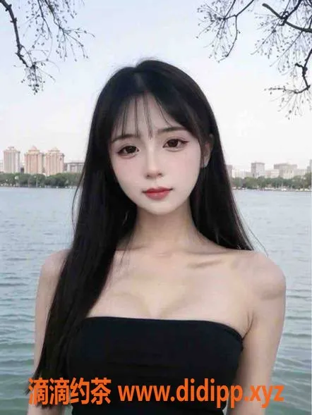 中山楼凤-东区悦悦，18岁女神，36B胸围，700元起