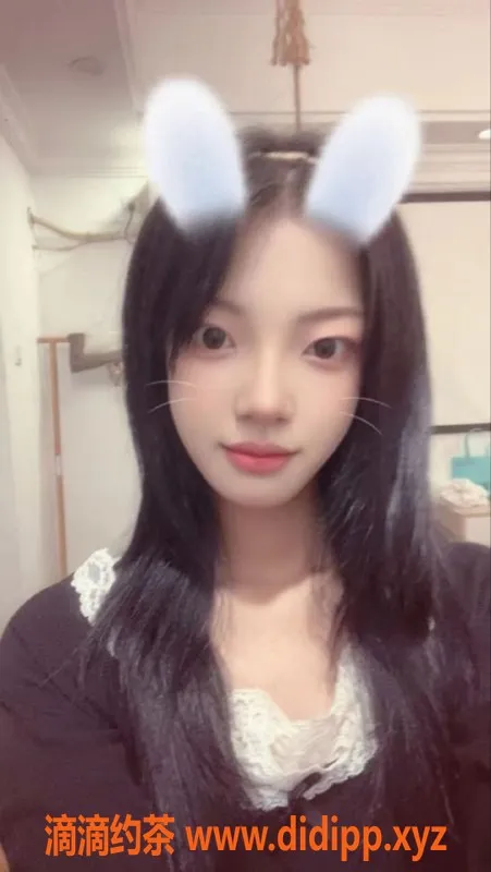 常州楼凤-武进雨儿，167cm嫩妹，陪浴服服务等你体验！