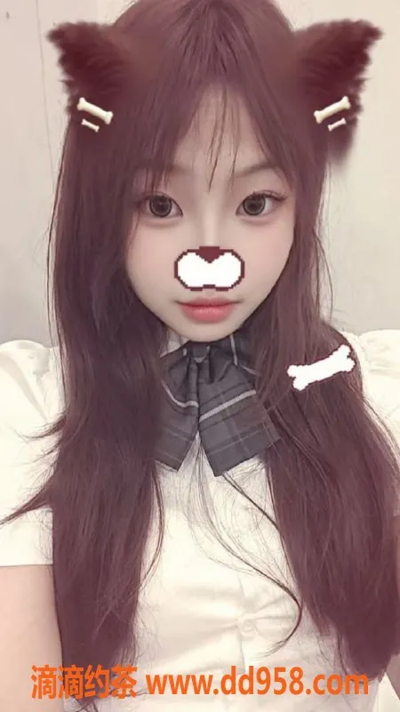 常州楼凤-天宁19岁嫩妹#十九，165cm 95斤陪浴服务