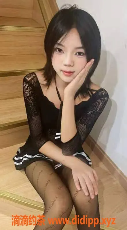 成都楼凤资源信息,成华区小不点嫩妹，160/80，天然白虎