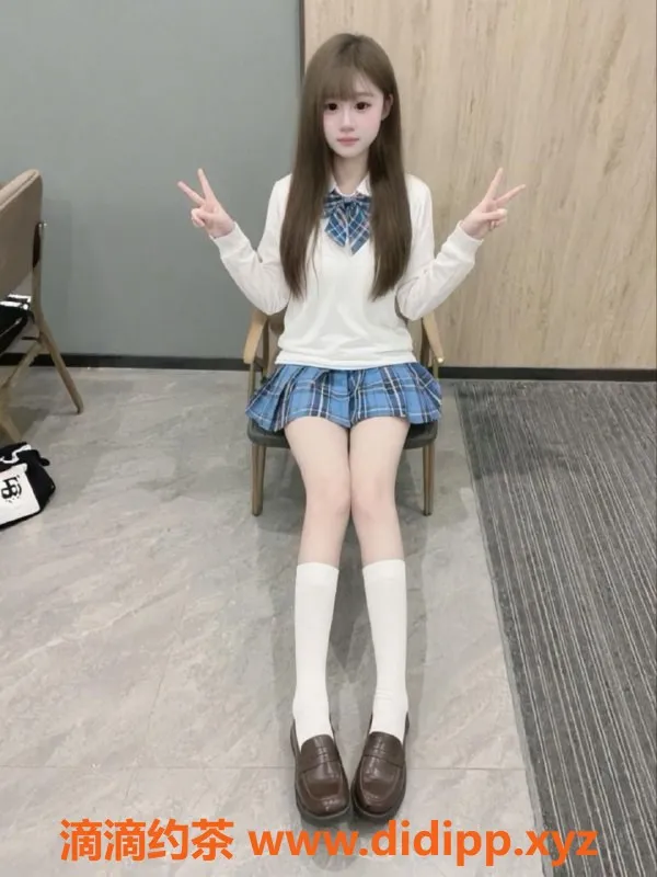 常州楼凤资源信息,武进嫩妹，162cm，92斤，陪浴服务仅600元起