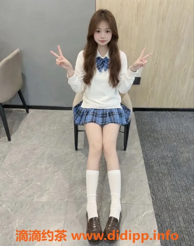 常州楼凤资源信息,武进万达嫩妹贝贝，162cm，90斤，800元起