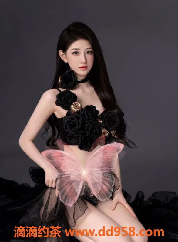 常州楼凤-天宁模特天宁，身高170，课费800起