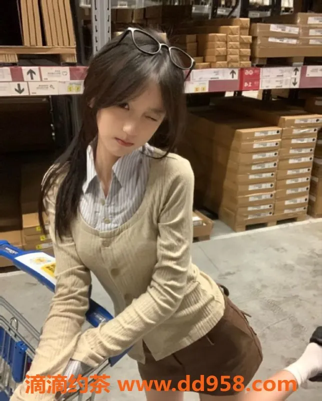 常州楼凤-武进小可爱165cm，B+胸围，1000元起服务