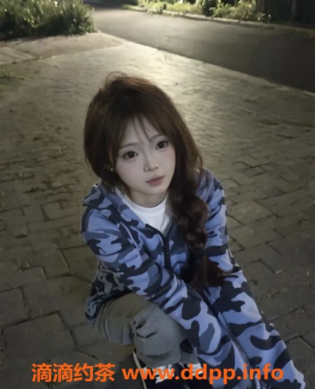 常州楼凤-武进倩倩，165cm嫩妹，1000元随行服务