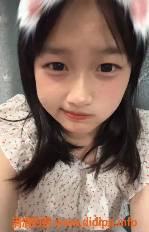 成都楼凤资源信息,成都萌萌，15岁165cm匀称萌妹，服务优质