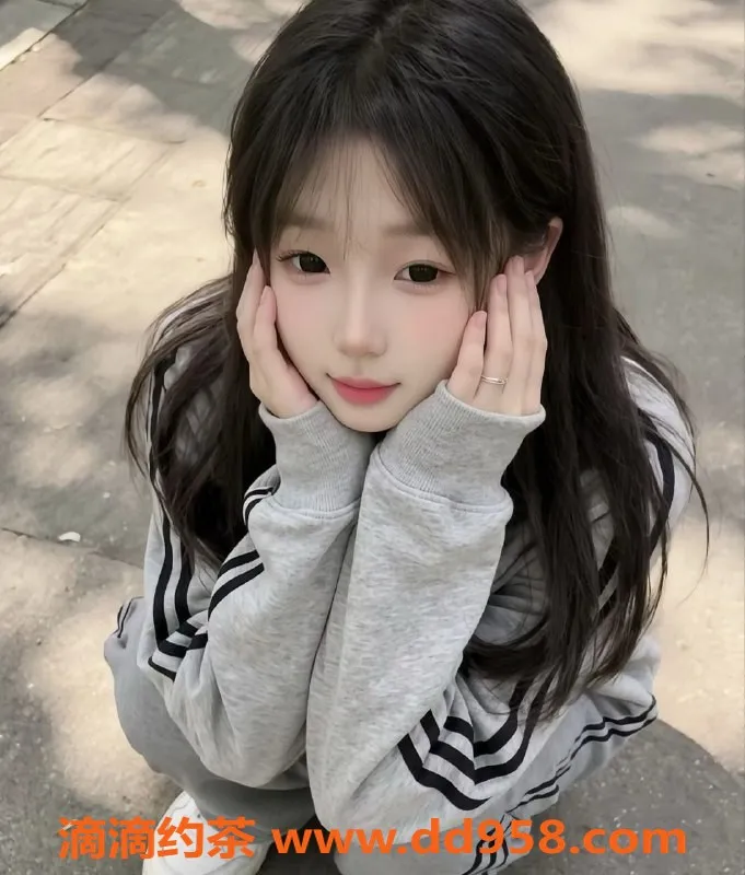 常州楼凤-武进#十八岁嫩妹，165cm，85斤，600元起！