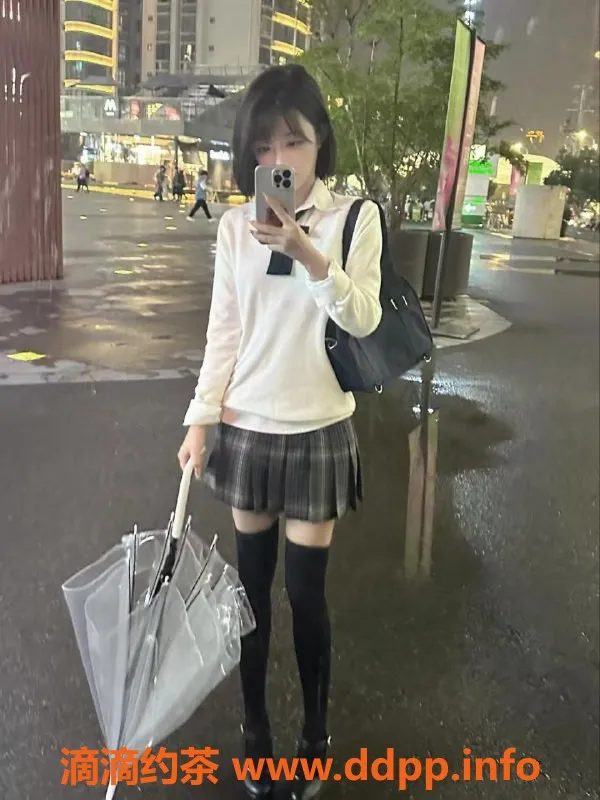 常州楼凤-溧阳猫咪，163高90斤，陪浴与角色扮演