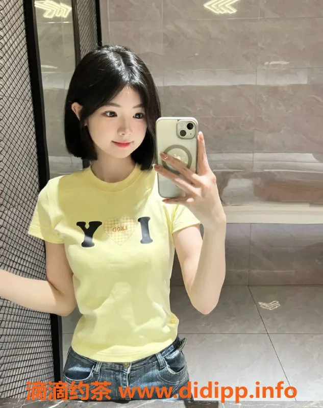 常州楼凤资源信息,武进莎莎，162cm短发嫩妹，800元绝佳陪浴体验