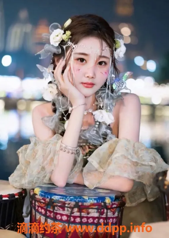 无锡楼凤-惠山区菜包，165cm高颜值陪浴服务