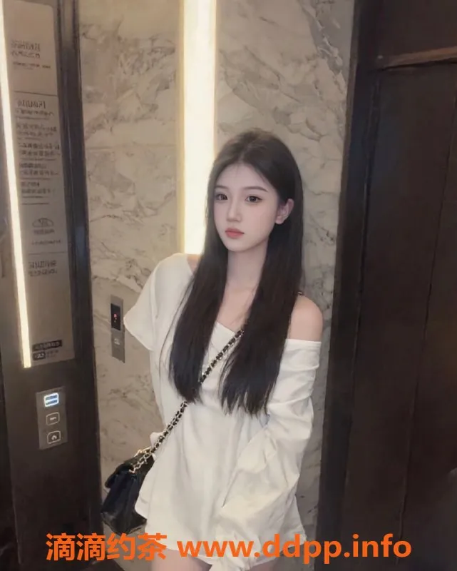 无锡楼凤-刘珊珊，上门区高颜值嫩妹，服务多样