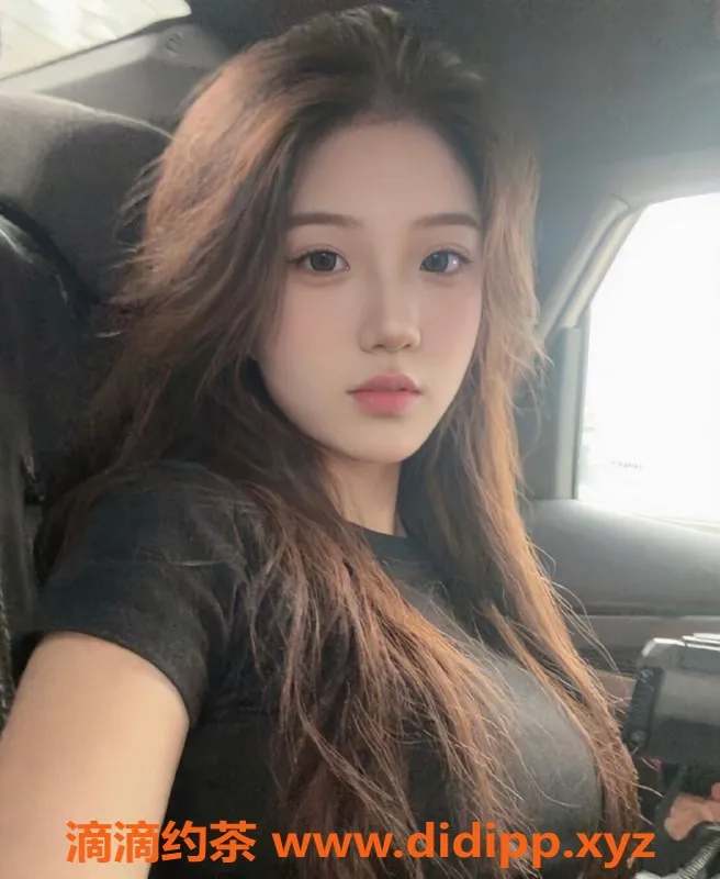 无锡楼凤-刘珊珊，上门区高颜值嫩妹，服务多样