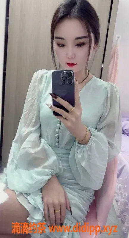 深圳楼凤-深圳光明新区皮皮，24岁165cm，400元一次