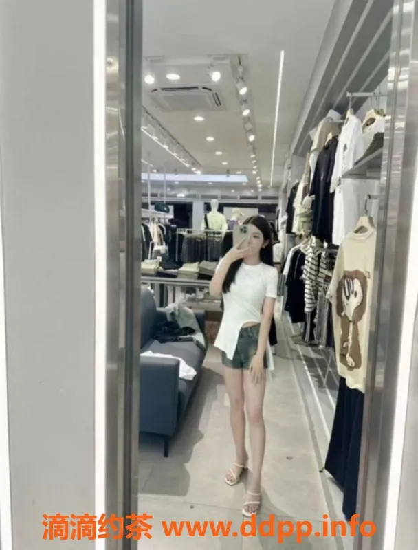 常州楼凤-新北嫩妹幼师，172cm C罩胸，700元/次服务