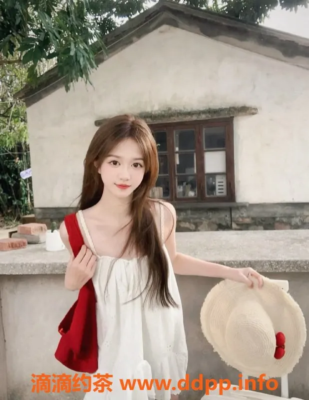 无锡楼凤-梁溪区高颜值雨萌，45kg嫩妹服务等你体验