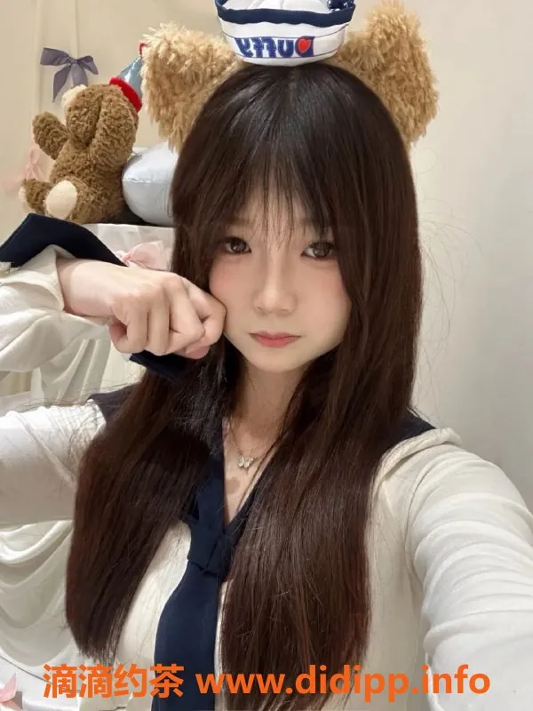 常州楼凤-武进陪玩小鱼儿，18岁嫩妹，800元起服务