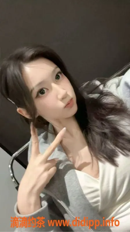 无锡楼凤资源信息,梁溪高颜值兼职，165/45kg，2400元服务