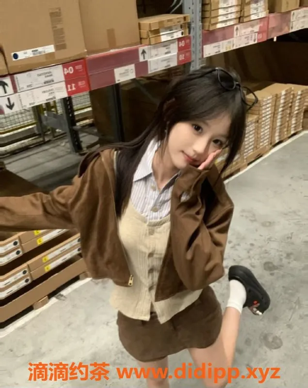 常州楼凤资源信息,武进嫩妹160cm，1000元起，口调情服务