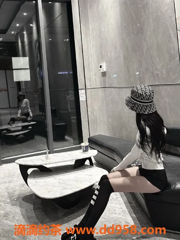 常州楼凤资源信息,武进猫猫学妹，165cm甜美嫩妹等你来撩！