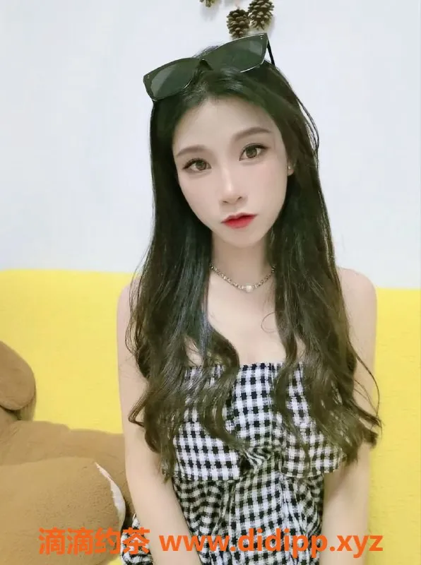 东莞楼凤-菲菲寮步热情服务，700起价出租