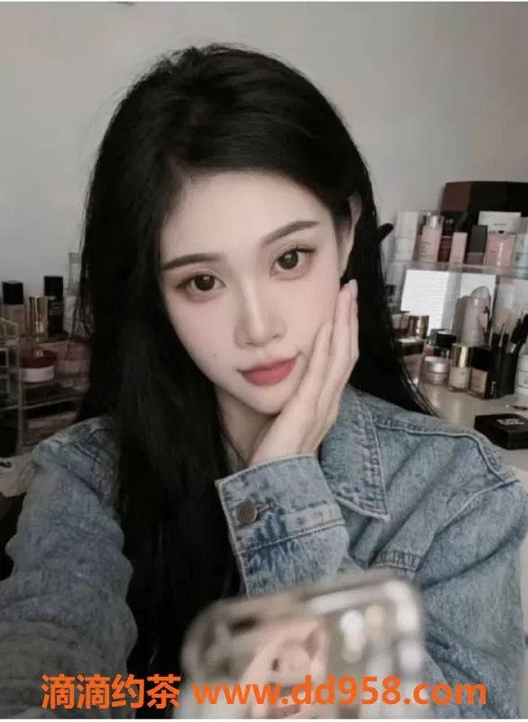 南通楼凤-开发区可乐，165cm，94斤，22岁，6p/12pp