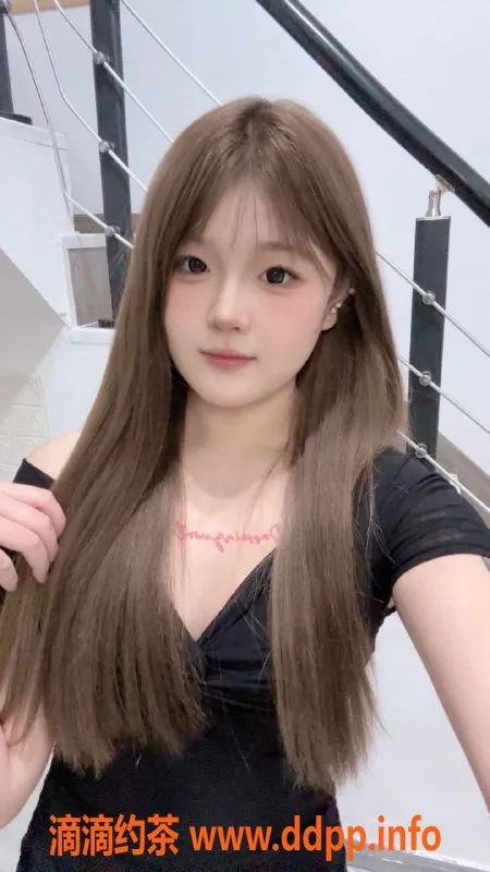 常州楼凤资源信息,新北18岁嫩妹170cm，陪浴口交服务，超值体验