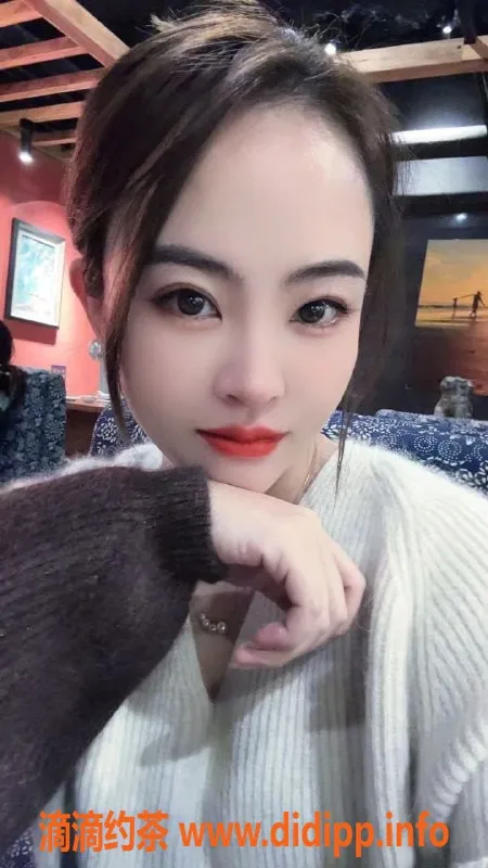 常州楼凤-可可，武进御姐，160身高，妩媚B罩，600元体验