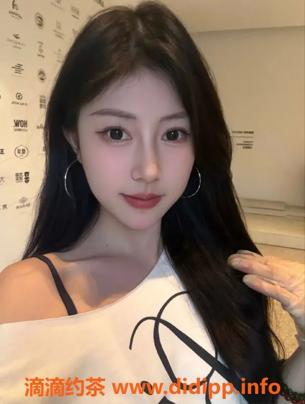 广州楼凤资源信息,佛山禅城小诺，22岁，165cm，38C，46kg，让你欲罢不能！