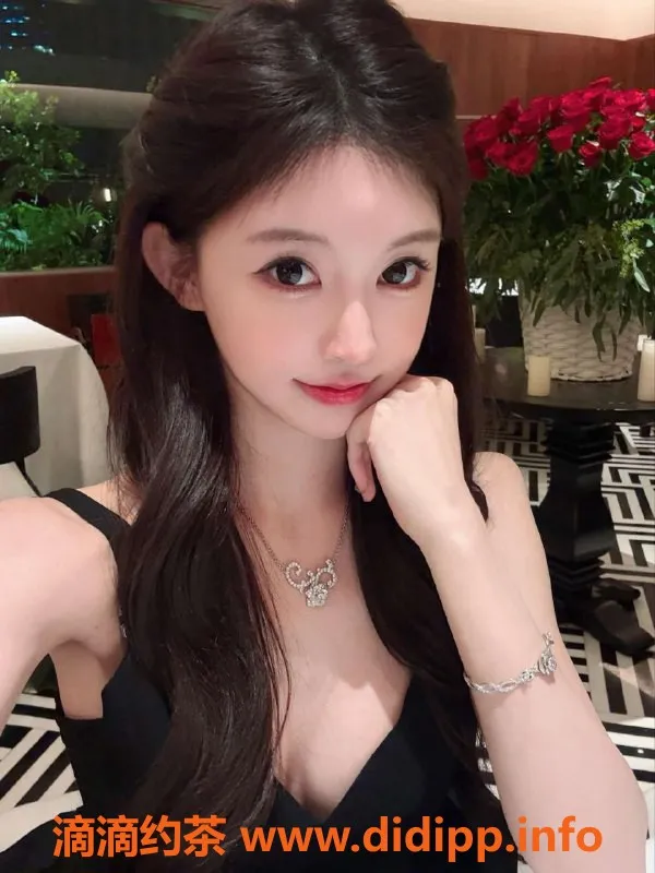 青岛楼凤-青岛市北区兼职洗吹座，丝袜情趣制服随心选