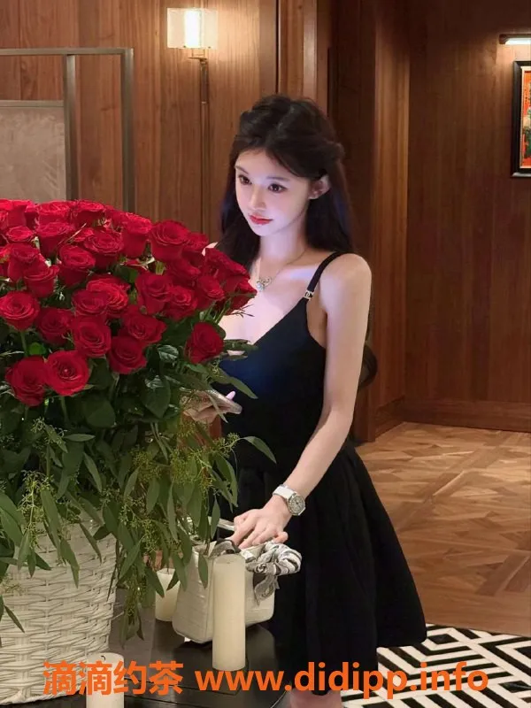 青岛楼凤资源信息,青岛市北区兼职洗吹座，丝袜情趣制服随心选