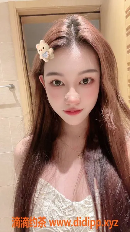 中山楼凤-坦洲两位佳丽快餐300元，洗吹做400元