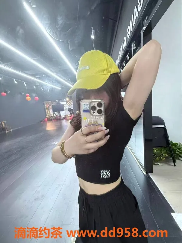 扬州楼凤资源信息,扬州上官婉儿，身材好服务优，值得体验