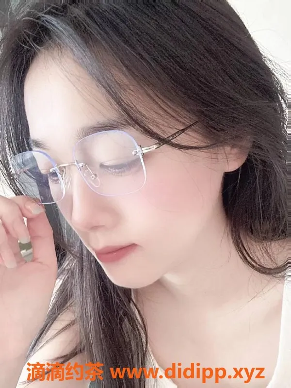 沈阳楼凤资源信息,马老师，颜值9.29，服务态度一流！