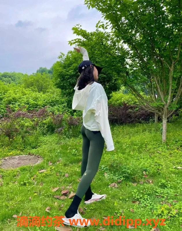 杭州上门服务资源信息,拱墅区嫩妹琪琪，172CM，94斤，清纯温柔