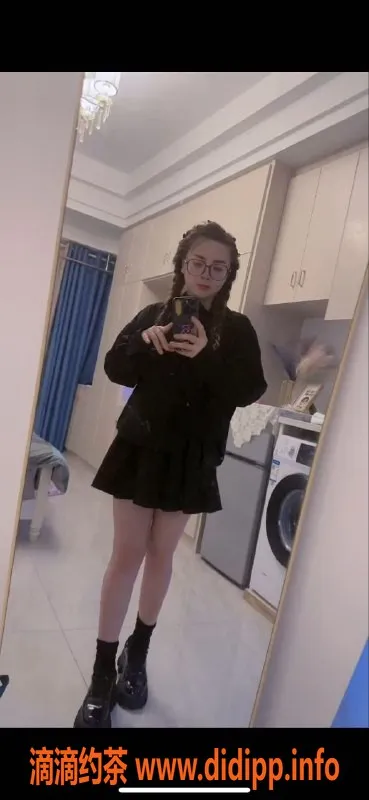 中山楼凤资源信息,顺德容桂美腿快餐仅300元，三位美丽佳人等你来撩！