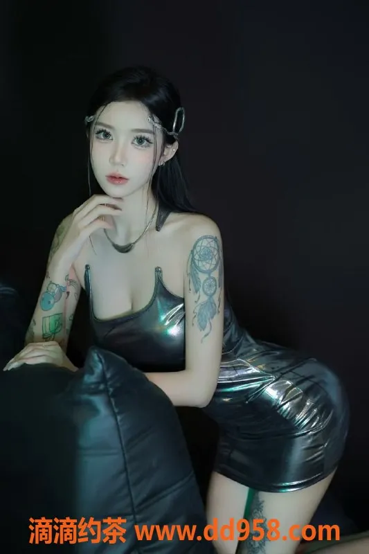 惠州楼凤-大亚湾竹清，170高、100重，22岁制服丝袜服务