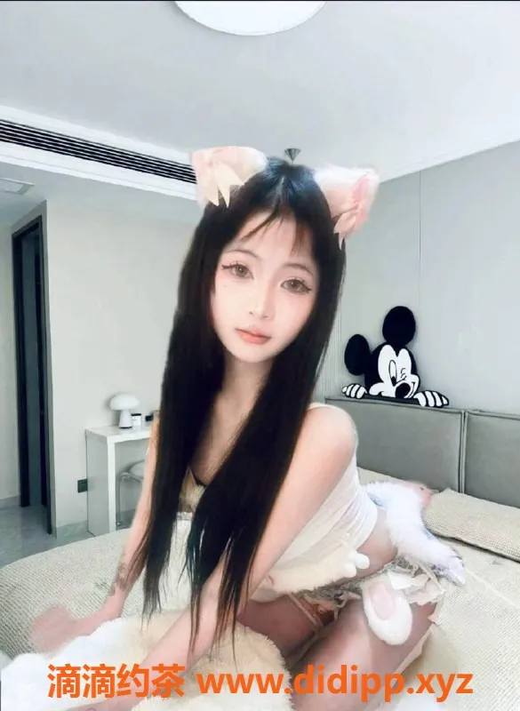 惠州楼凤-惠州雪儿，18岁162，轻盈45kg，陪洗服务