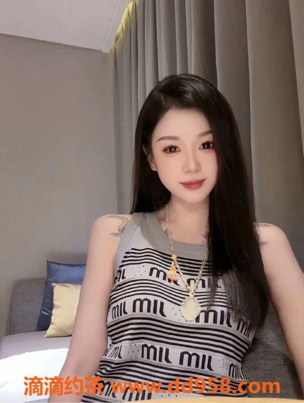 常州楼凤-武进嫩妹朵朵，162cm，100斤，800元起