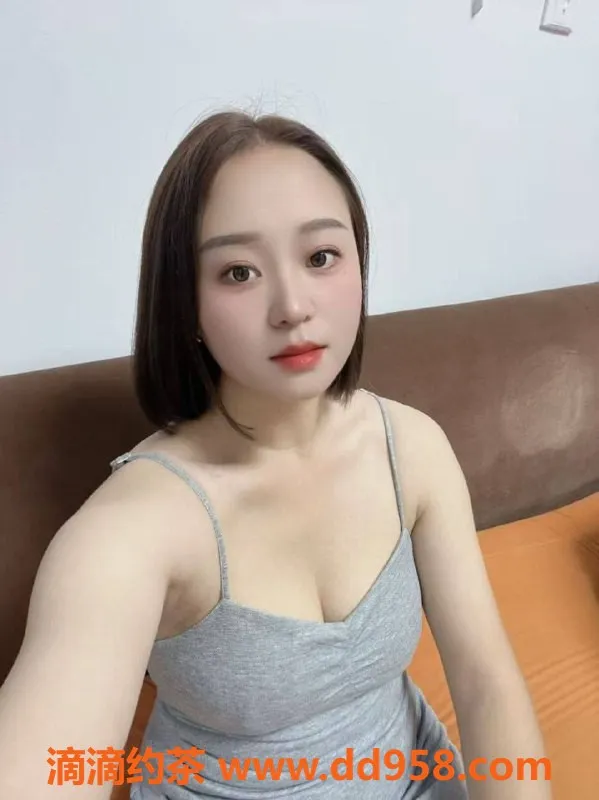 扬州楼凤资源信息,扬州钰霞，身材优雅，服务一流，热情尽显