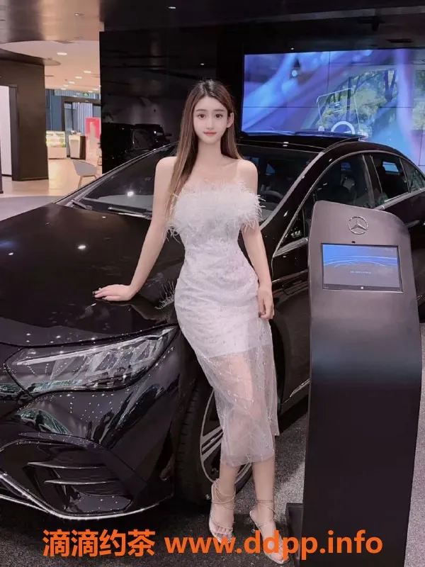 无锡楼凤-锡山区车模，172高挑47kg，超高颜值服务