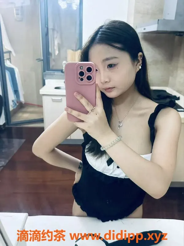 中山上门服务-中山三乡18岁小姐，800元一次，真人真图