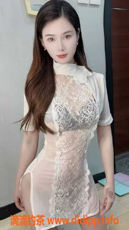 深圳楼凤-宝安馨馨，26岁165cm，400元全套体验