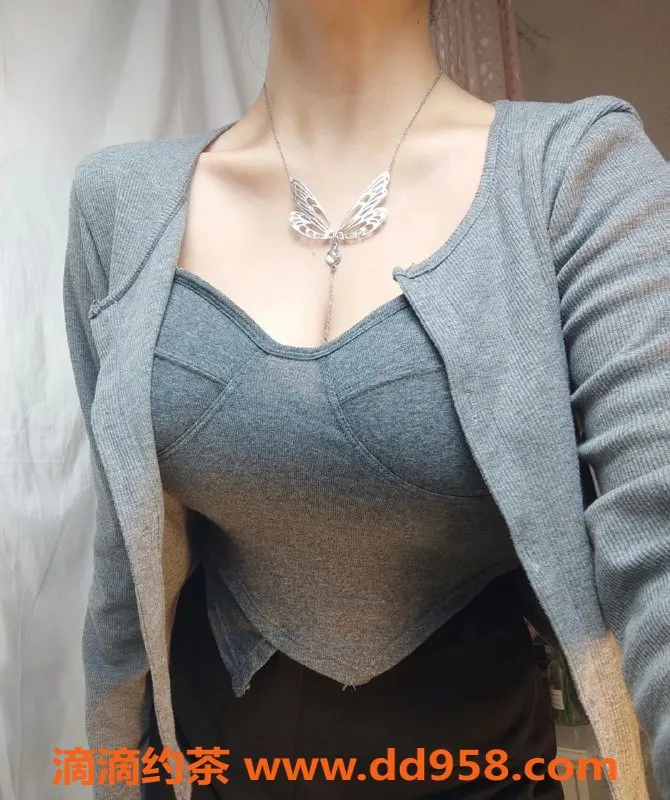 青岛楼凤-济南聚隆高端 妖妖巨乳极品美人